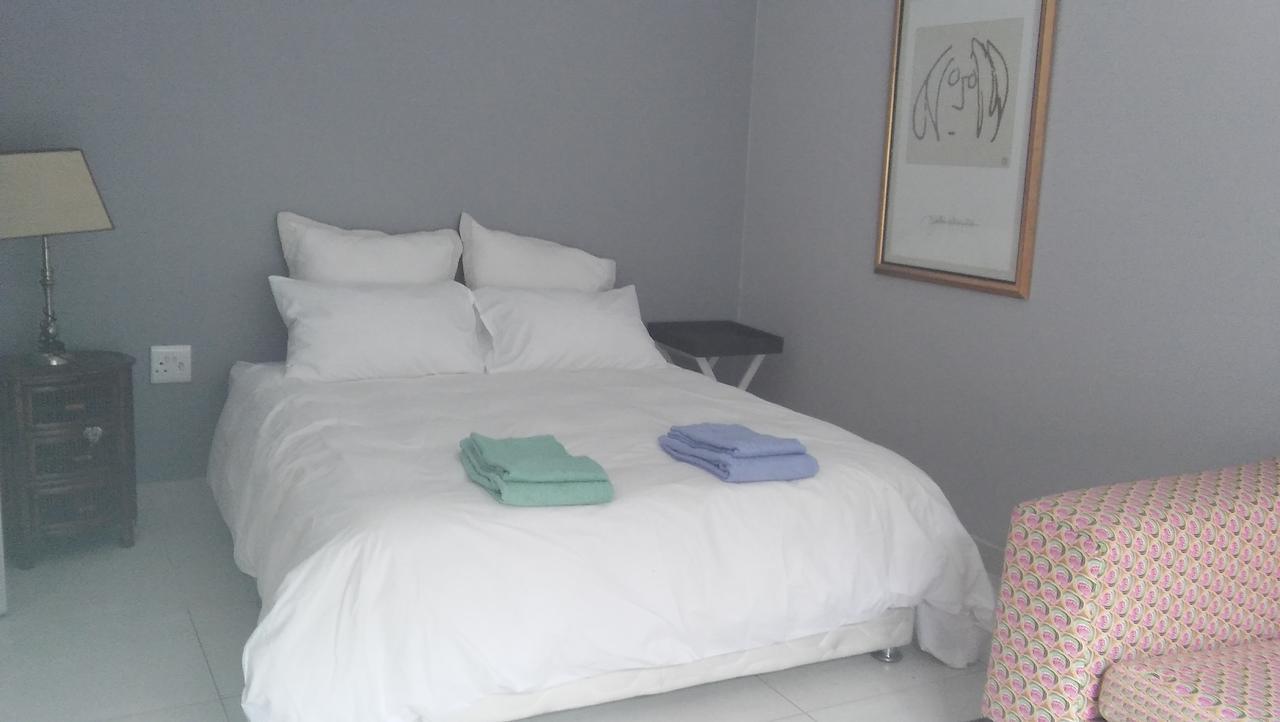 @Home Cottage โจฮันเนสเบิร์ก ภายนอก รูปภาพ